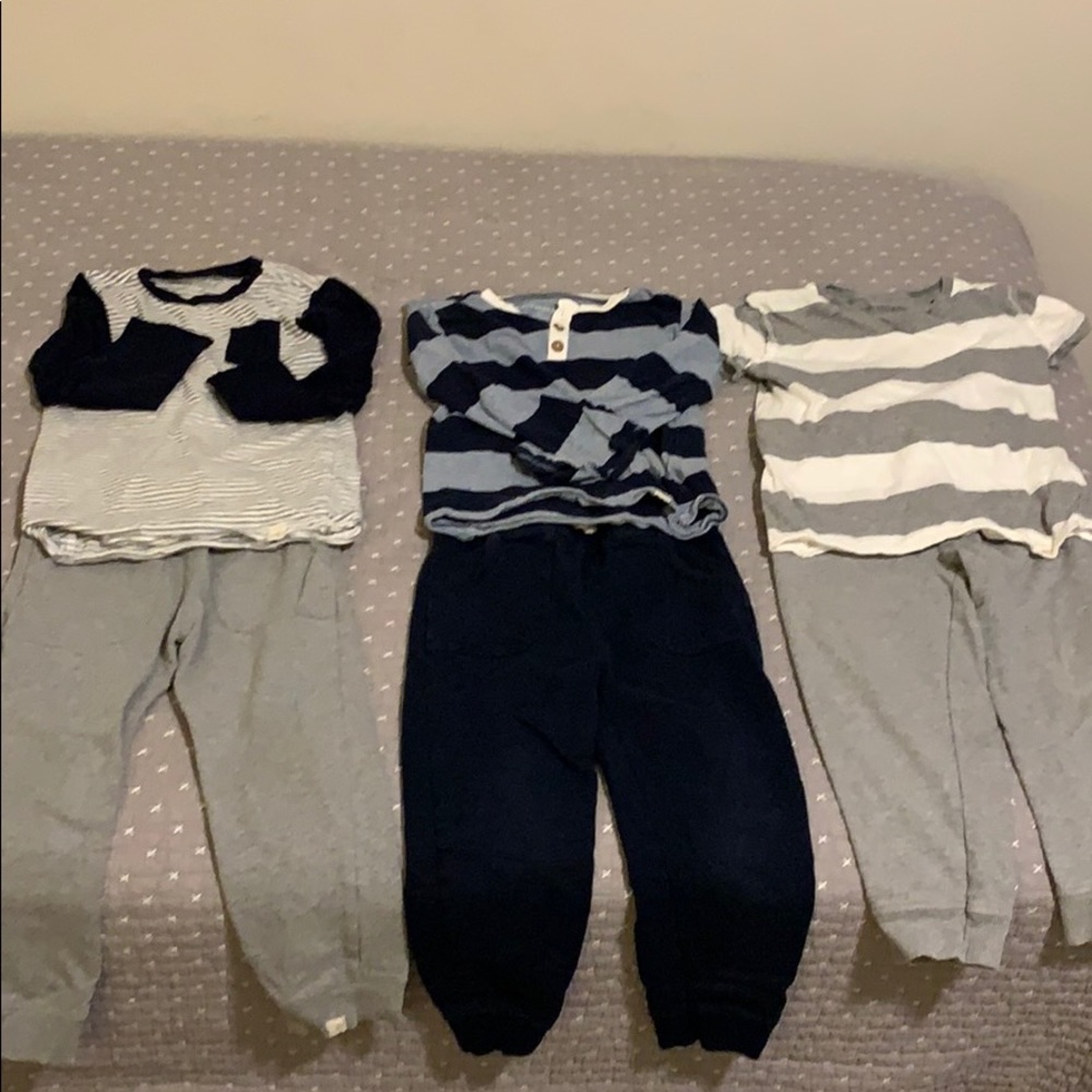 4T Burt’s bees sets (6 pieces)